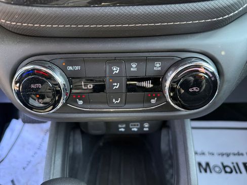 Used 2023 Chevrolet TrailBlazer ACTIV w/ Sun and Liftgate Package image 24