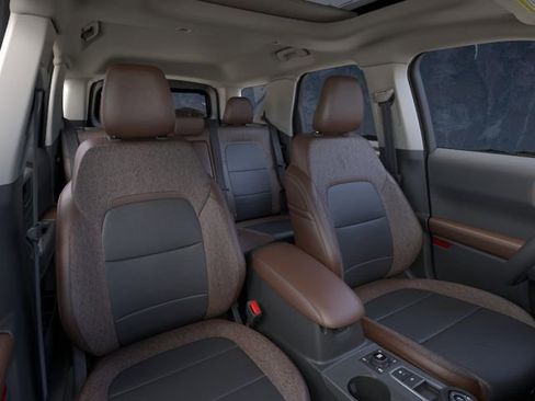 New 2026 Ford Bronco Sport Outer Banks w/ Sasquatch Outer Banks Package AWD/4WD image 10
