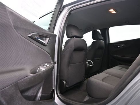 Used 2023 Chevrolet Malibu LT image 13