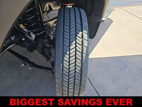 New 2025 Ford F550 4x4 Regular Cab Super Duty image 35