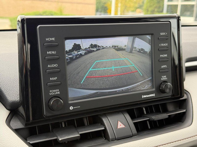 Used 2022 Toyota RAV4 XLE AWD/4WD image 24