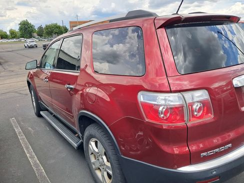 Used 2010 GMC Acadia SLE FWD image 8