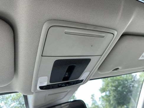 Used 2024 Honda CR-V EX image 32