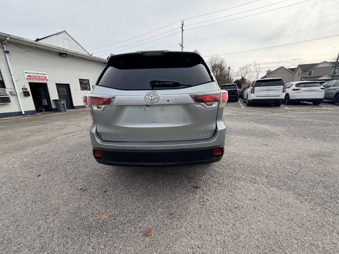 Used 2015 Toyota Highlander XLE image 15