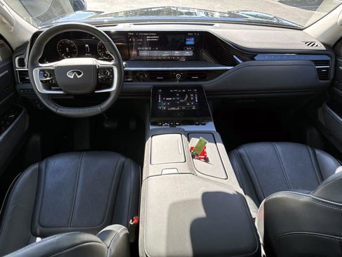 Certified 2025 INFINITI QX80 Sensory image 21