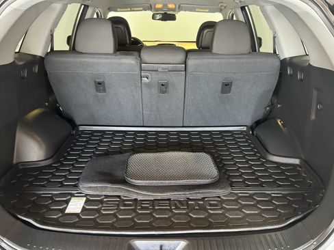 Used 2014 Kia Sorento LX FWD image 30