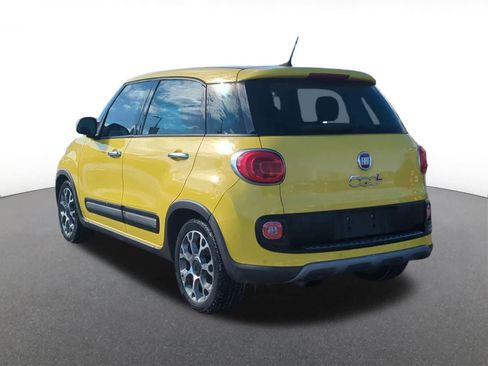 Used 2014 FIAT 500L Trekking w/ Popular Equipment Group image 4