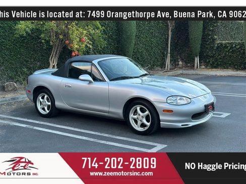 Used 1999 MAZDA MX-5 Miata RWD image 4