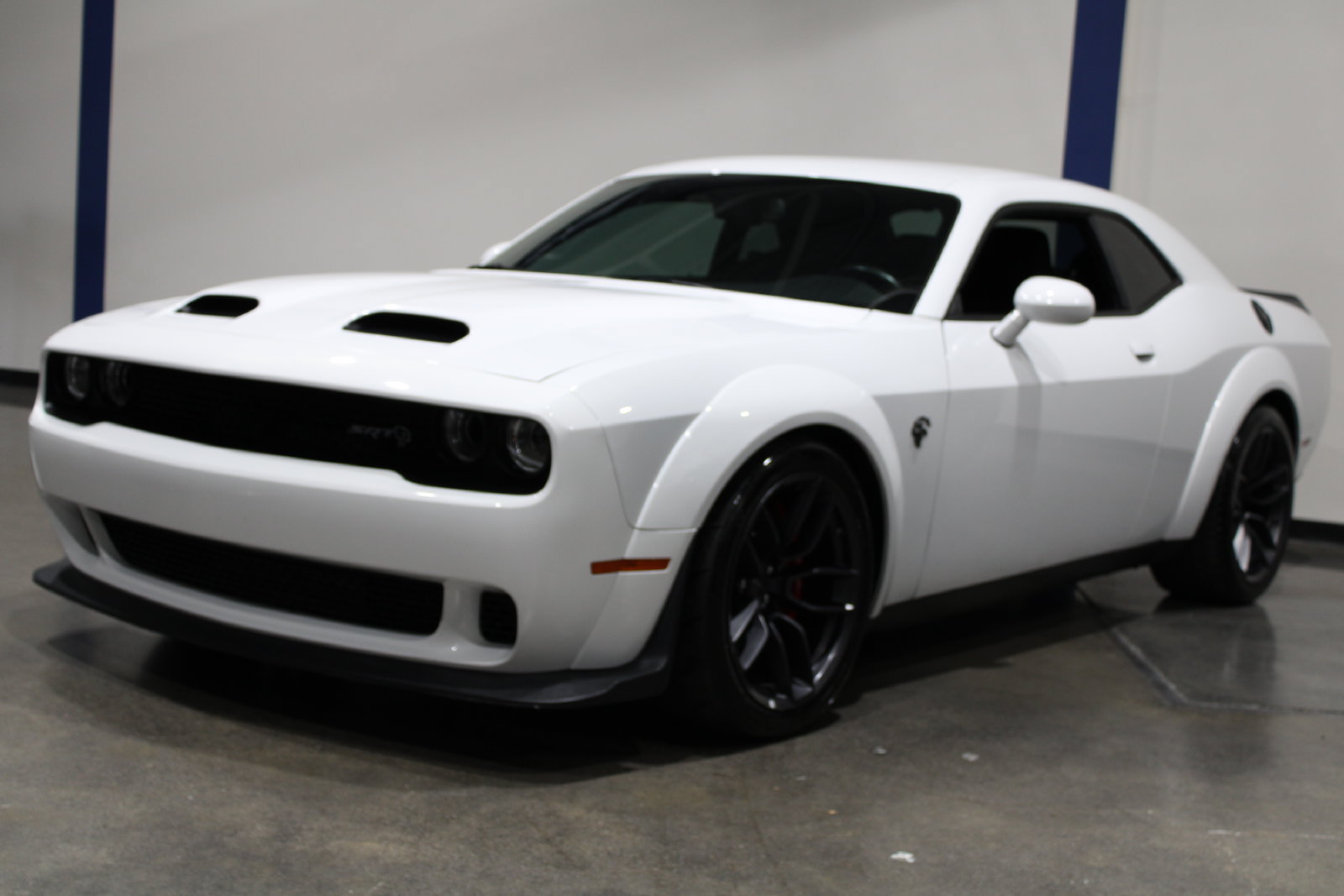 Used 2019 Dodge Challenger SRT Hellcat Redeye RWD image 6