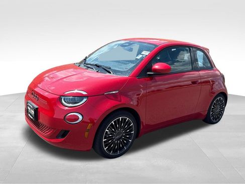 Used 2024 FIAT 500 e (RED) FWD image 3