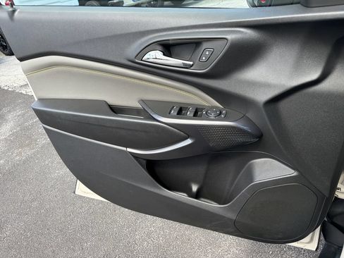 New 2026 Chevrolet Trax ACTIV w/ Driver Confidence Package FWD image 14