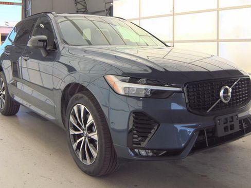 Used 2025 Volvo XC60 B5 Plus w/ Protection Package Premier AWD/4WD image 2