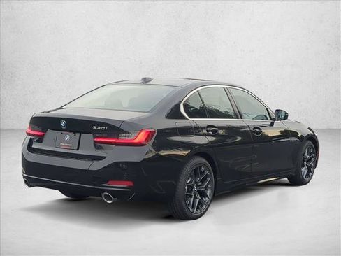 Used 2026 BMW 330i Sedan w/ Convenience Package RWD image 2