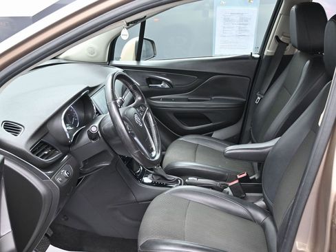 Used 2018 Buick Encore Preferred image 16