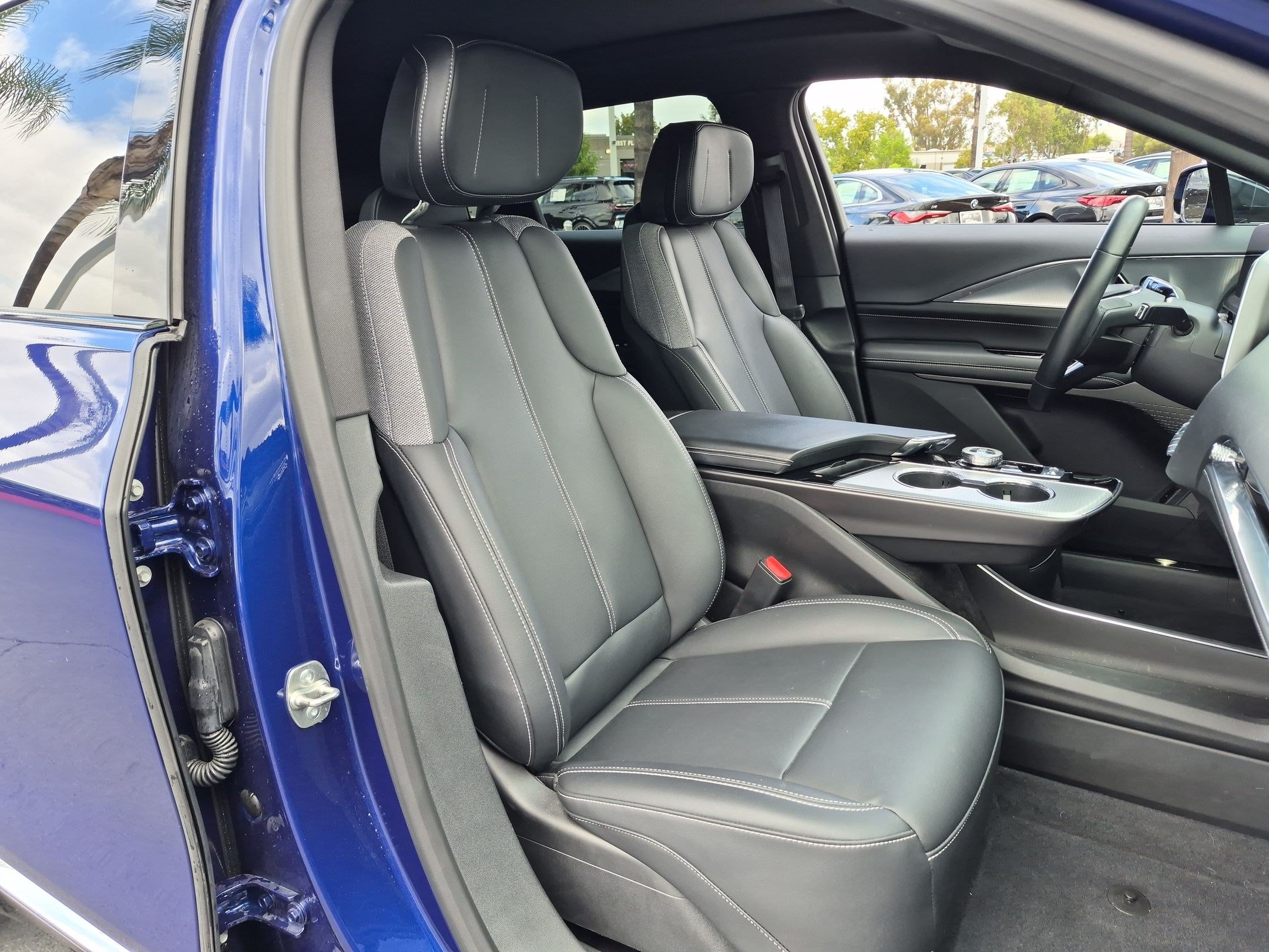 Used 2024 Cadillac Lyriq Tech w/ Driver Assist Package RWD image 31
