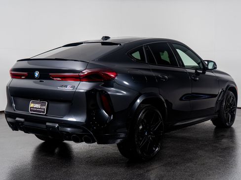 Used 2025 BMW X6 M Competition image 10