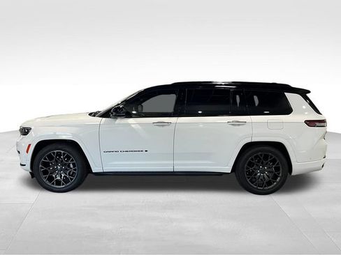 Used 2024 Jeep Grand Cherokee L Summit AWD/4WD image 4