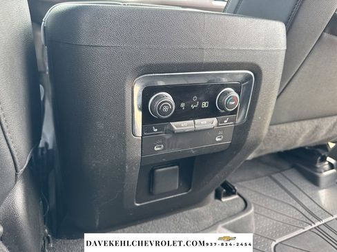 Used 2022 Chevrolet Suburban RST w/ Luxury Package image 37