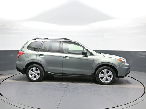 Used 2015 Subaru Forester 2.5i Premium w/ All-Weather Package image 5