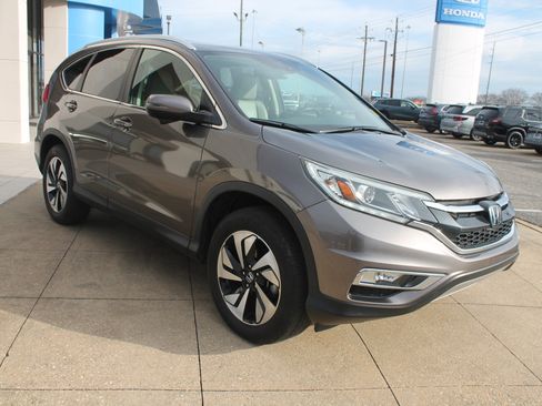 Used 2016 Honda CR-V Touring image 1