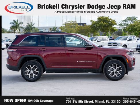 Used 2025 Jeep Grand Cherokee Limited image 4