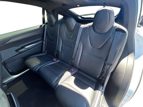 Used 2022 Tesla Model X AWD/4WD image 5