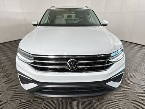 Used 2023 Volkswagen Tiguan S FWD image 7