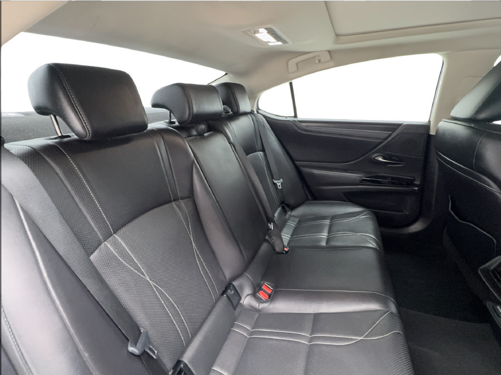 Used 2024 Lexus ES 350 w/ Technology Package FWD image 25