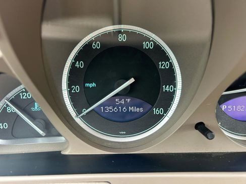 Used 2008 Mercedes-Benz SL 550 image 27