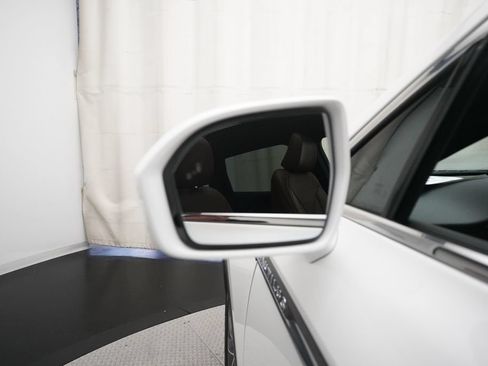 Used 2023 Lincoln Nautilus Reserve w/ Luxury Package AWD/4WD image 25