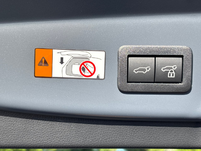 New 2027 Toyota Prius Plug-In Hybrid w/ Limited Premium Package FWD image 11