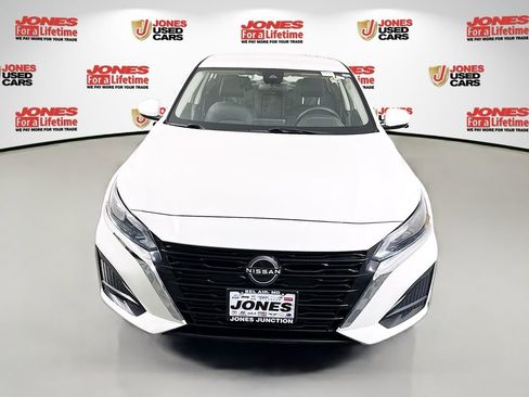 Certified 2023 Nissan Altima 2.5 S FWD image 11