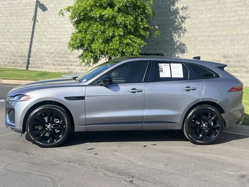 Used 2025 Jaguar F-PACE R-Dynamic S image 4