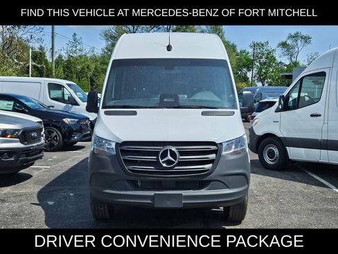 New 2025 Mercedes-Benz Sprinter 2500 image 2