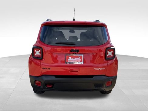 Used 2023 Jeep Renegade Trailhawk w/ Sun/Sound Group image 8