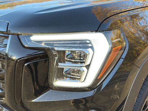 New 2026 GMC Terrain Elevation w/ Elevation Premium Package image 4