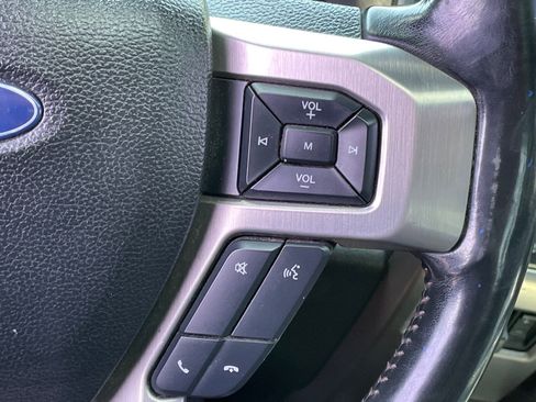 Used 2019 Ford F250 Platinum AWD/4WD image 14