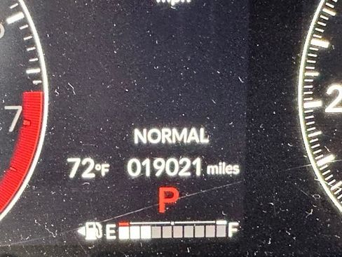 Certified 2025 Honda HR-V Sport image 8