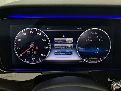 Used 2018 Mercedes-Benz E 400 4MATIC Coupe image 12