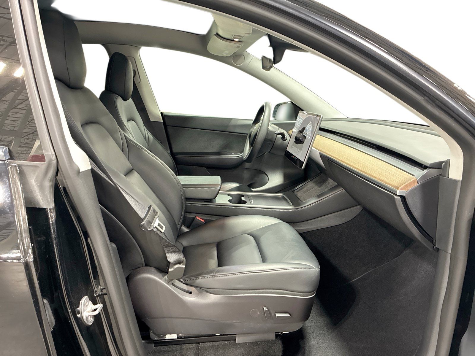 Certified 2022 Tesla Model Y Performance AWD/4WD image 13