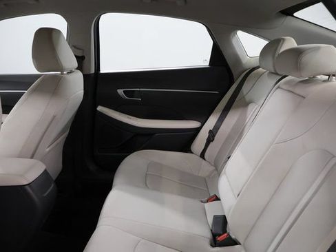 Used 2024 Hyundai Sonata SEL FWD image 30