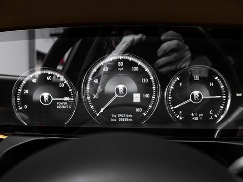 Used 2022 Rolls-Royce Ghost image 11