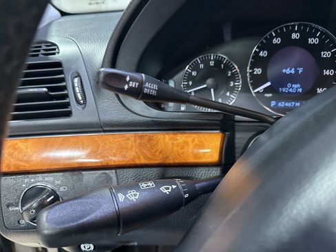 Used 2007 Mercedes-Benz E 550 Sedan image 15