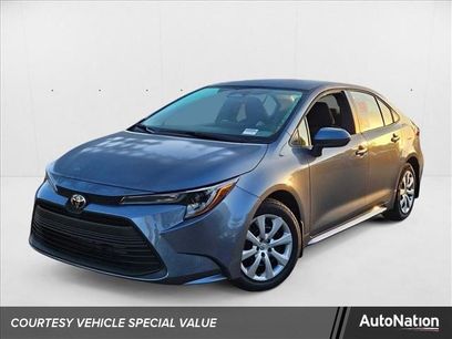 New 2025 Toyota Corolla LE