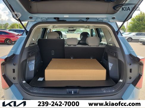 New 2027 Kia Seltos S FWD image 10