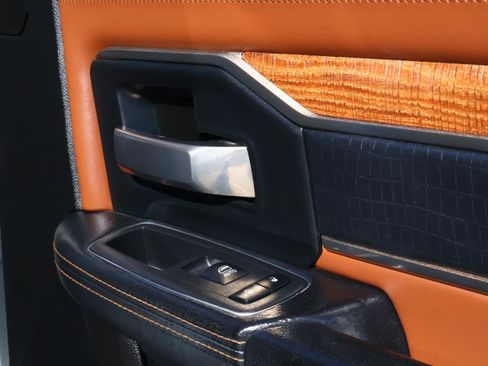 Used 2019 RAM 2500 Limited image 18