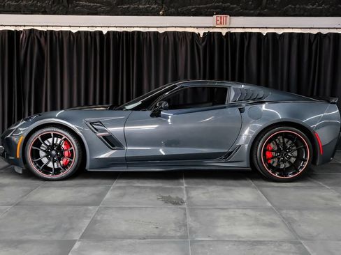 Used 2017 Chevrolet Corvette Grand Sport RWD image 16