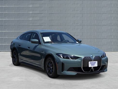 Used 2025 BMW i4 xDrive40i w/ Premium Package AWD/4WD image 1