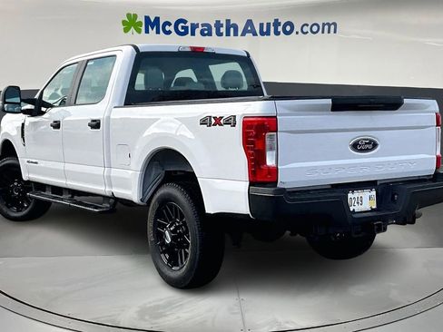 Used 2019 Ford F250 XL w/ Power Equipment Group image 4