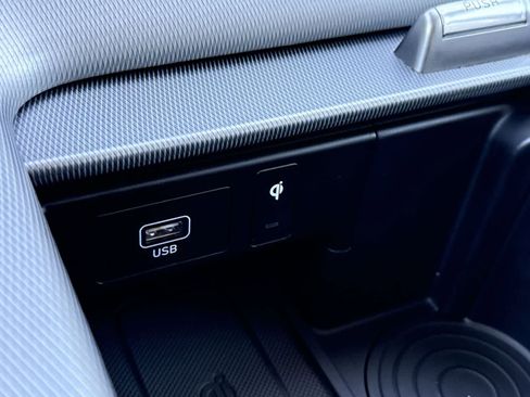 Used 2024 Hyundai Palisade Limited image 24